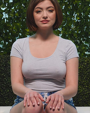 Aria Casting Couch HD