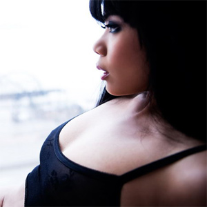 Luana Lani Window