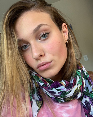 Carrie Barber Sexy Selfies Zishy