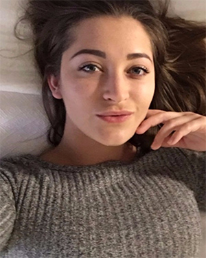 Dani Daniels Sexy Nude Selfies