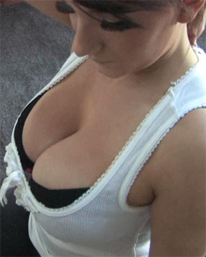Demi Scott Piano Cleavage