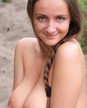 Eekat Natural Boobs