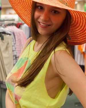 Elektra Rose Fun In The Store