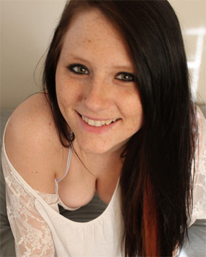 Freckles 18 White Lace