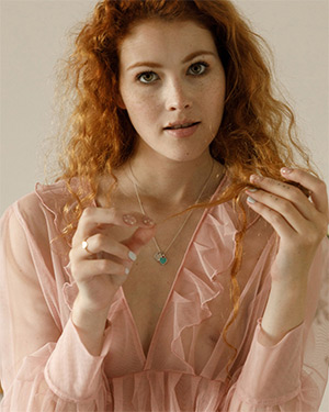 Heidi Romanova I See You Zishy