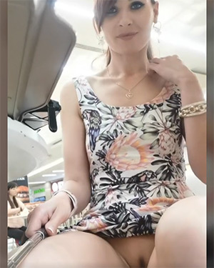 Jeny Smith Selfie Day Video