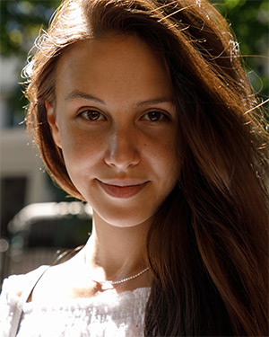 Jessica Albanka Melts Oslo Zishy