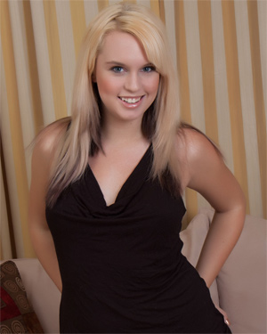 Jessica Black Top And Jeans Studio Doll
