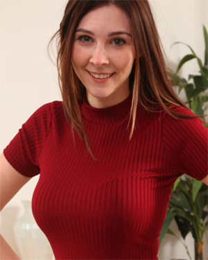 Lauren Chelsea Perfect Busty Redhead