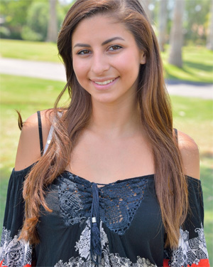 Nina FTV Casual Beauty