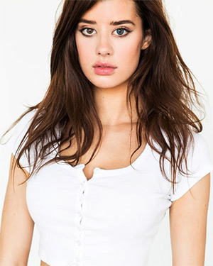 Sarah Rose Nice Eyes and Body