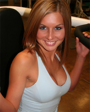 Sarah Sexy Gym Rat