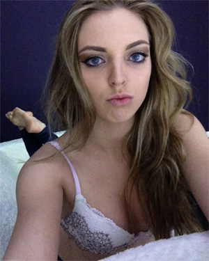 Stephanie Amateur Newcomer